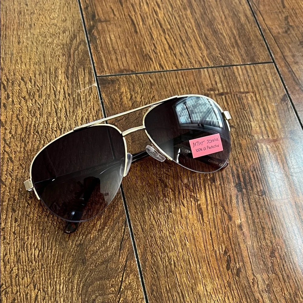 Betsey Johnson Gold Frame Aviator Sunglasses